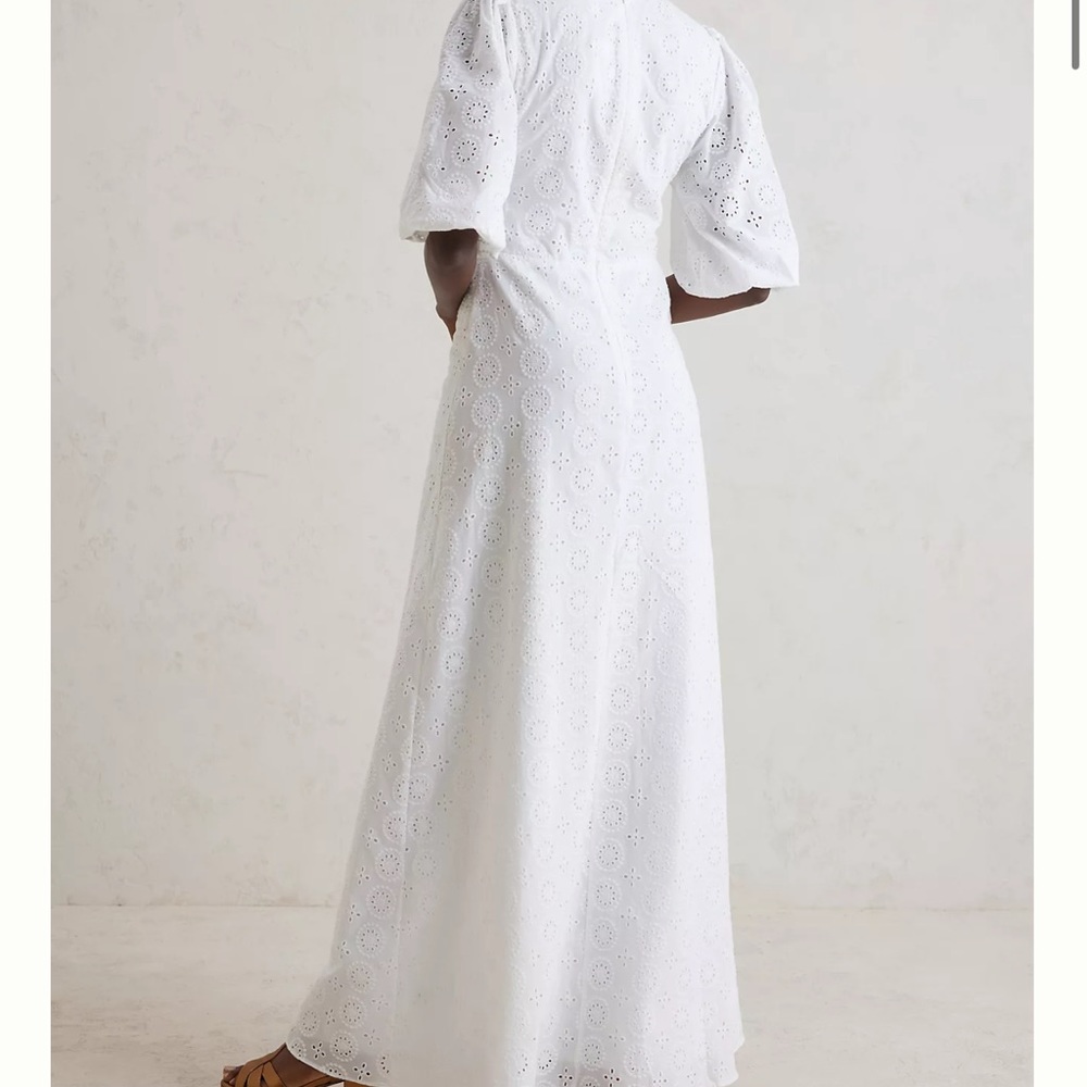 Hutch Eyelet Maci Dress - Picture 11 of 15